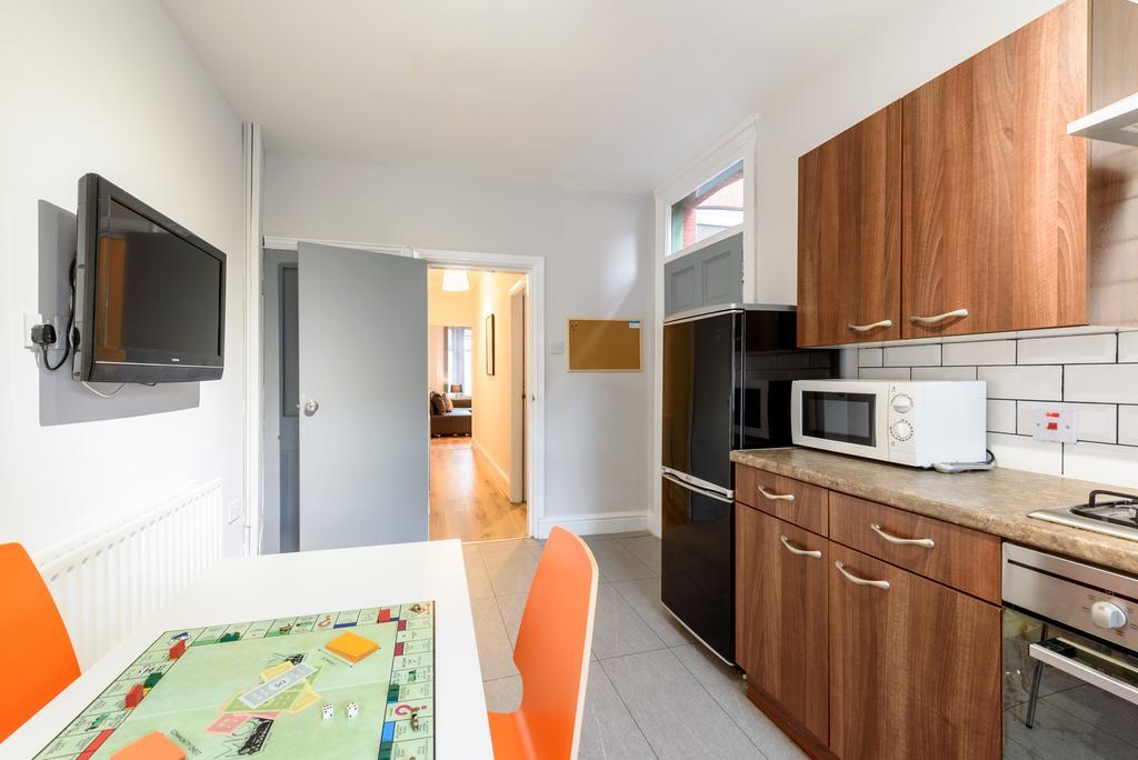 The Scarsdale Apartment ดอนคาสเตอร์ ภายนอก รูปภาพ